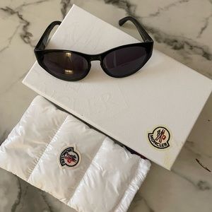 Bellejour Moncler Geometric Sunglasses